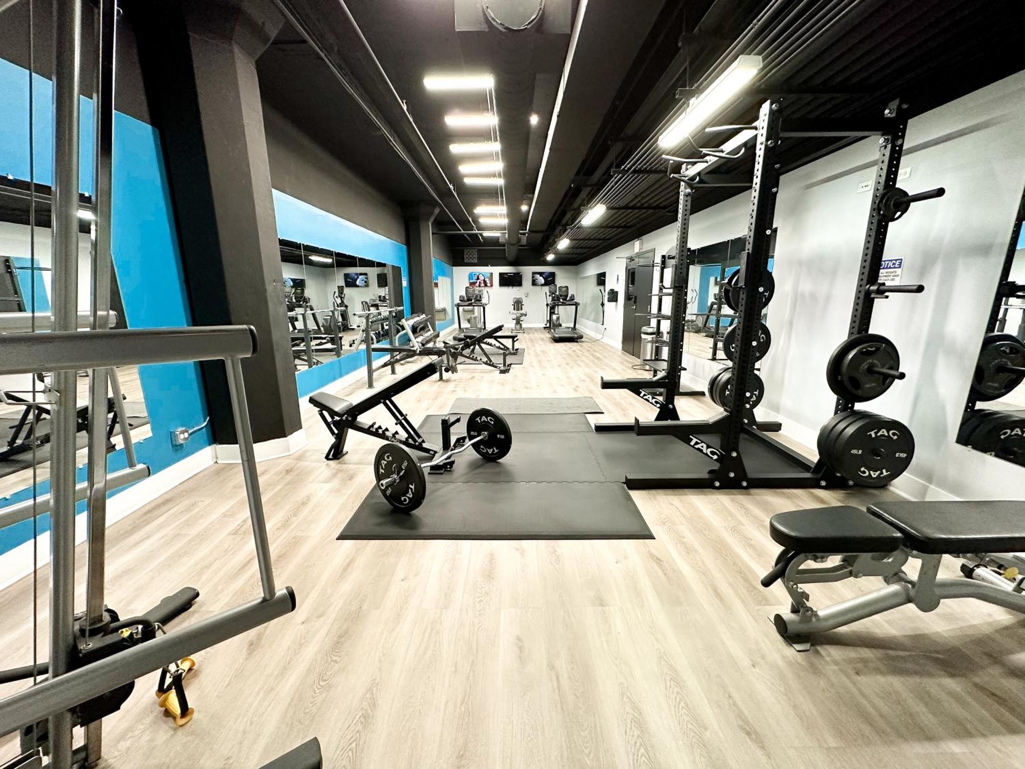Mccormick Place 2Br Stylish Suite With Optional Parking And Gym For Up To 8 Guests Near Soldier Field And Grant Park Чикаго Екстер'єр фото